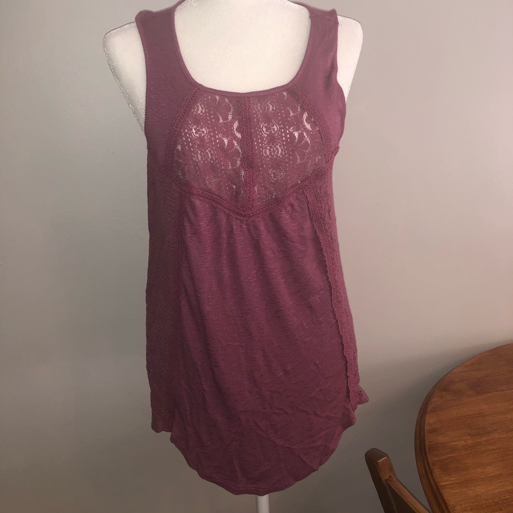 Maurice’s tank with lace details